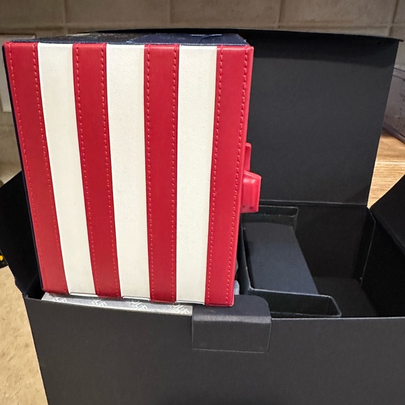 NIB Wolf American Flag Single Watch Winder - Picture 3 of 15
